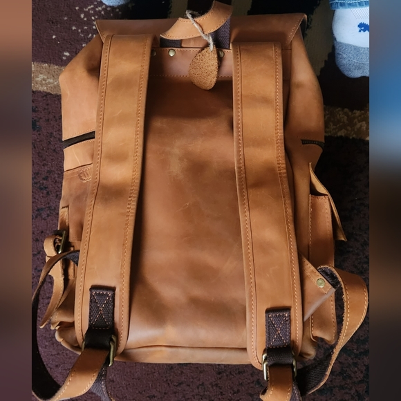 Beautiful Leather Backpack Handmade - Picture 2 of 3